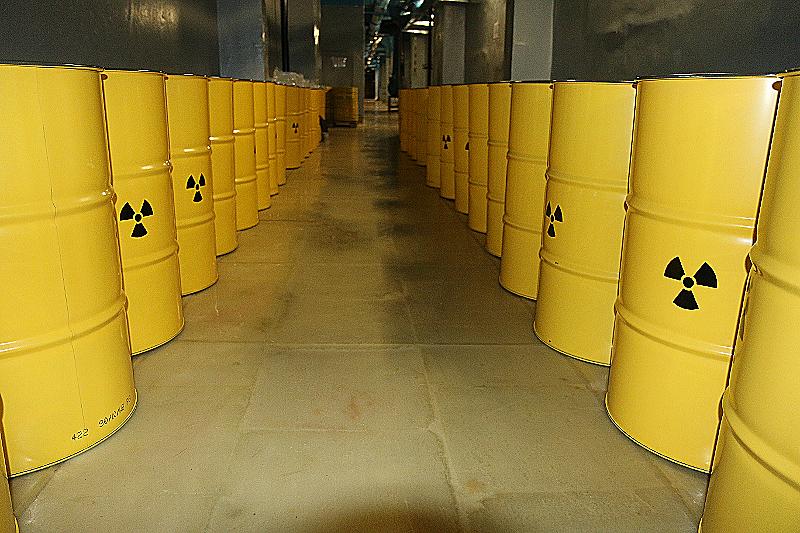 Liquid nuclear waste in temporary storage © UiT Arctic University of Norway
