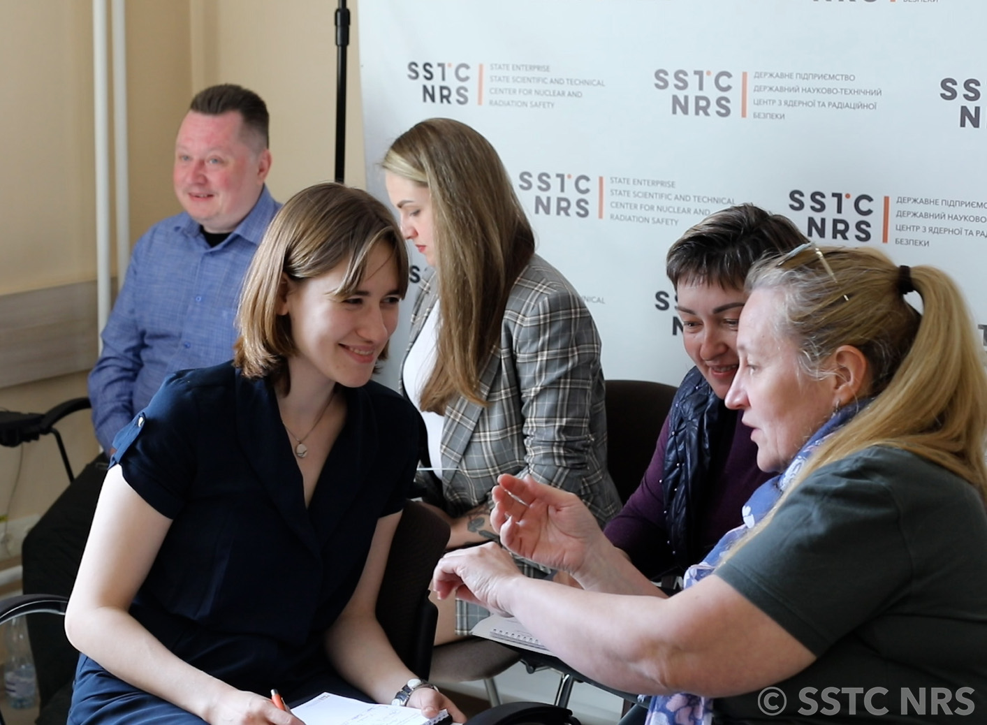 Group work during the training of the COMMUNICATION project.