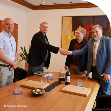 From left to right, prof. dr. Denis Arčon, prof. dr. Boštjan Zalar, dr. Mark Pleško and prof. dr. Leon Cizelj at the handover of duties.