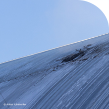 Picture of damaged roof of the NSC as a result of a Russian drone strike. (© Anton Yuhimenko)